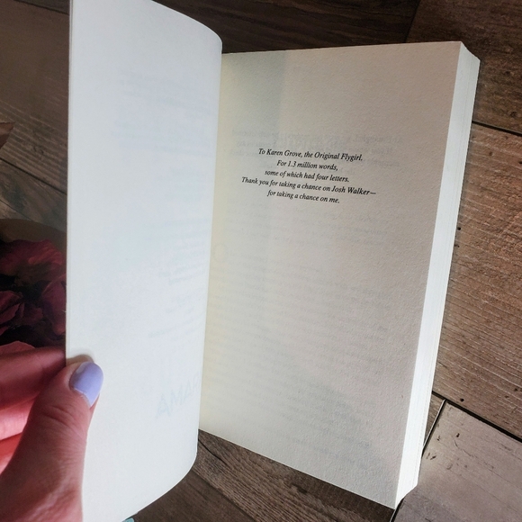 NWT The Reality of Everything by Rebecca Yarros Paperback Book - Picture 6 of 11
